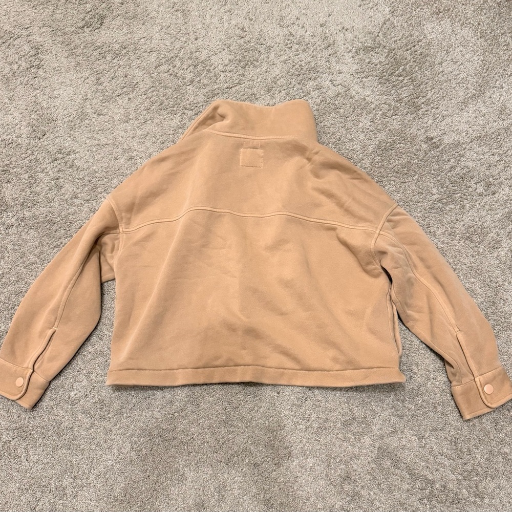 Abercrombie & Fitch Soft AF Tan Cropped Sweater - Picture 4 of 4